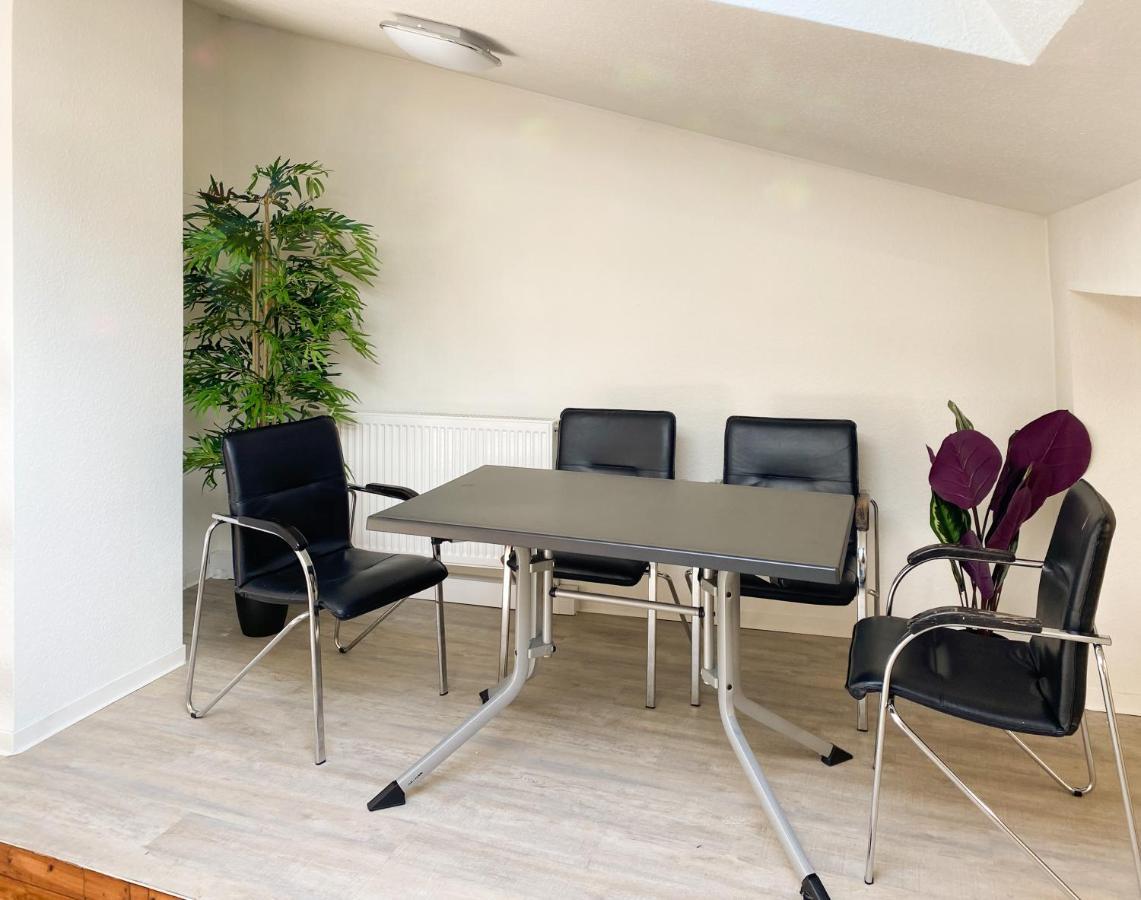Traumhaftes Privatzimmer In Καρλσρούη Εξωτερικό φωτογραφία