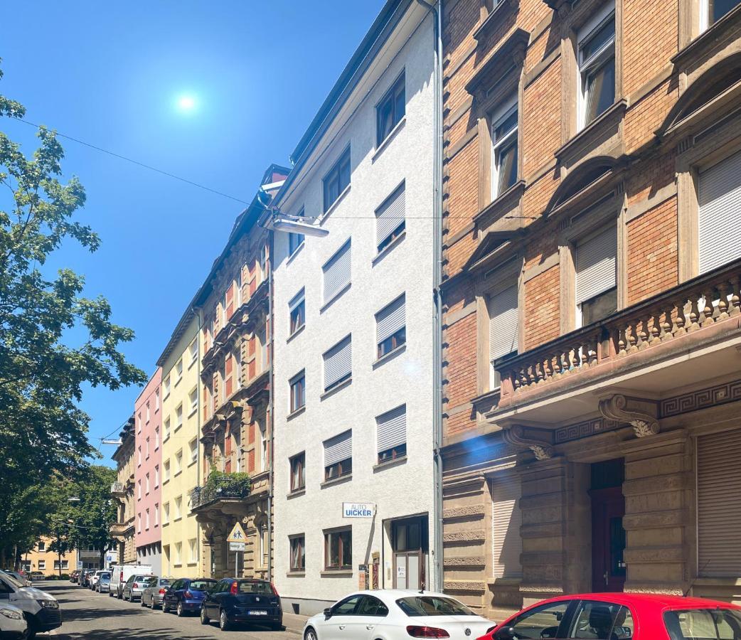 Traumhaftes Privatzimmer In Καρλσρούη Εξωτερικό φωτογραφία