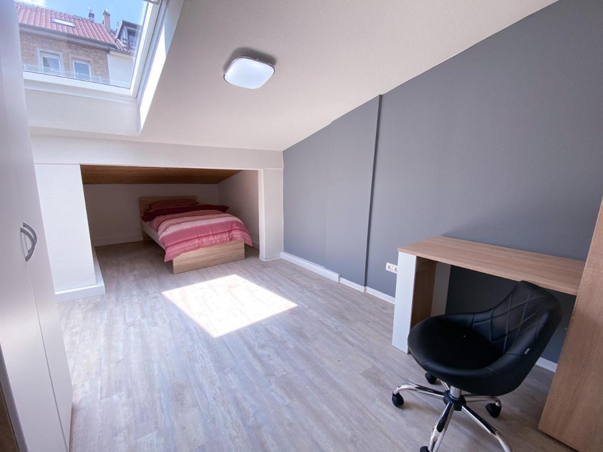 Traumhaftes Privatzimmer In Καρλσρούη Εξωτερικό φωτογραφία