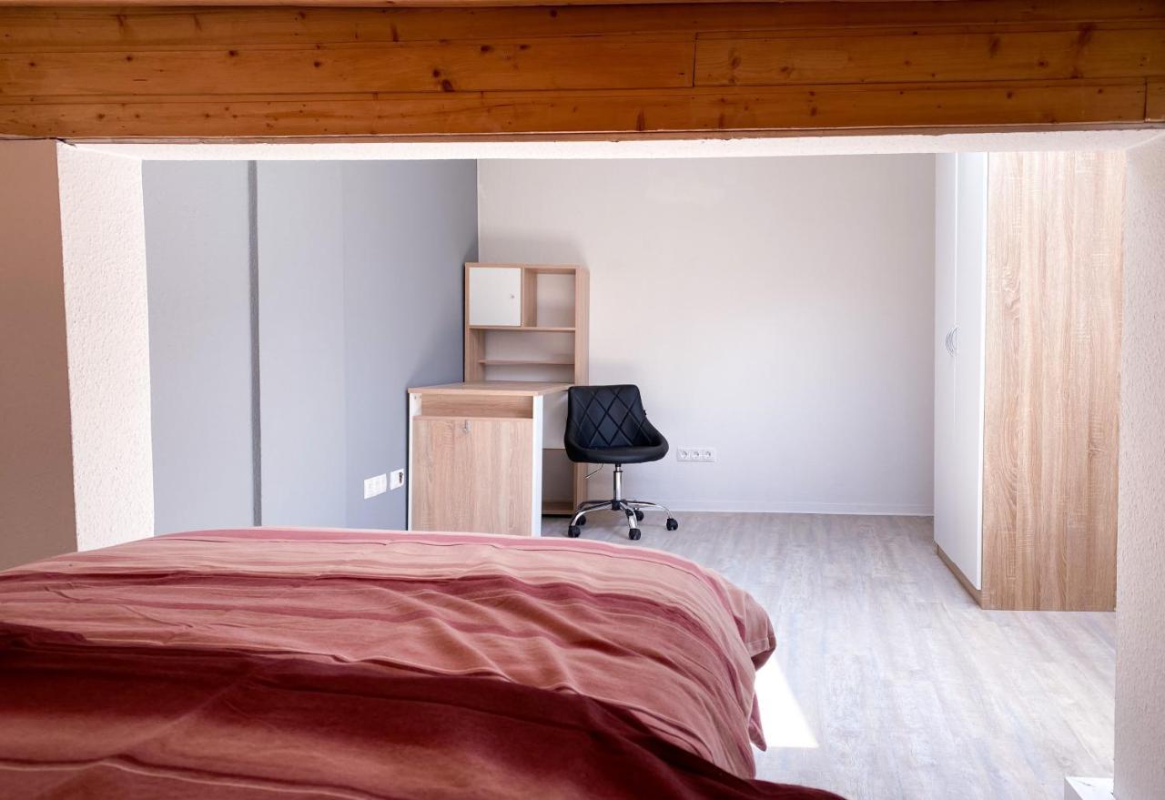 Traumhaftes Privatzimmer In Καρλσρούη Εξωτερικό φωτογραφία