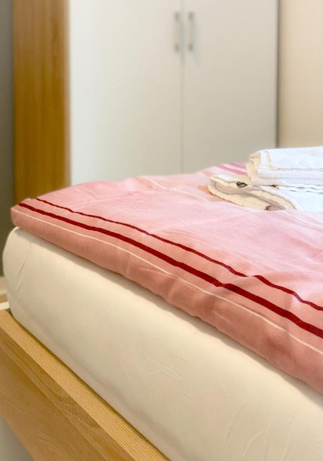 Traumhaftes Privatzimmer In Καρλσρούη Εξωτερικό φωτογραφία