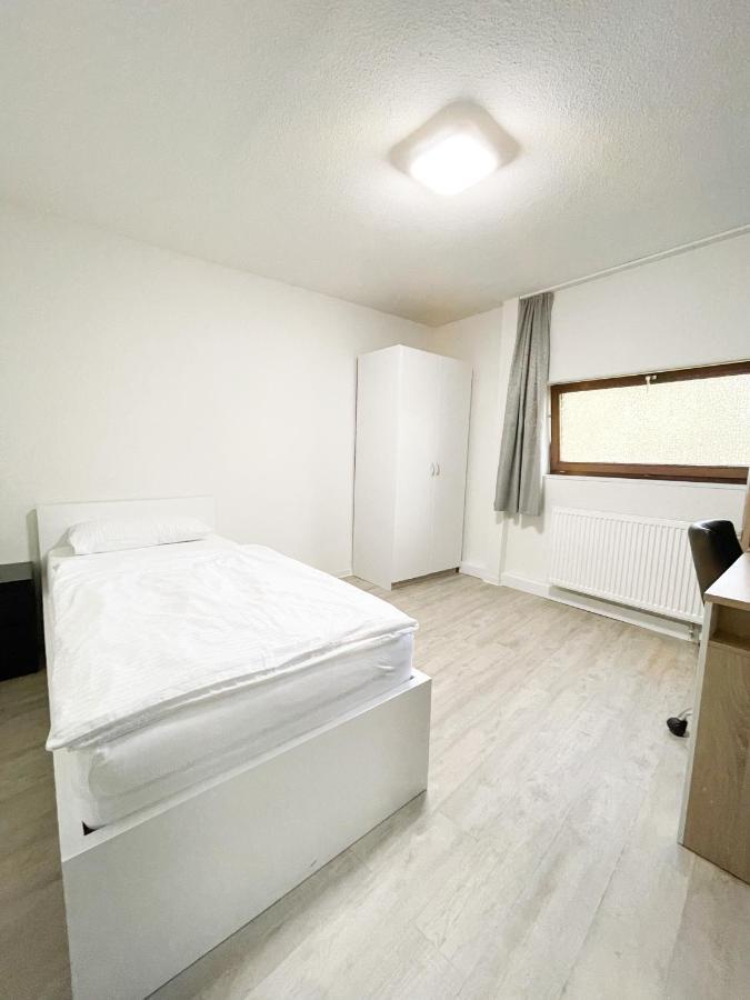 Traumhaftes Privatzimmer In Καρλσρούη Εξωτερικό φωτογραφία